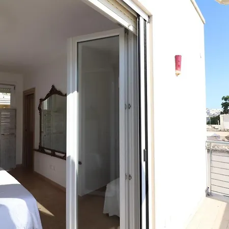 Casa Chloe A * أوترانتو